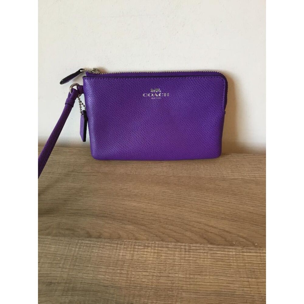 Coach Purple Corner Zip Wristlet Wallet w/Hangtag #54626